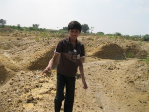 Riffin T Sajeev in Karai formation *( World Fossil Society@2011)